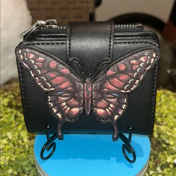 Hot Topic Black Wallet with Redish Butterfly NWT - Picture 4 of 6